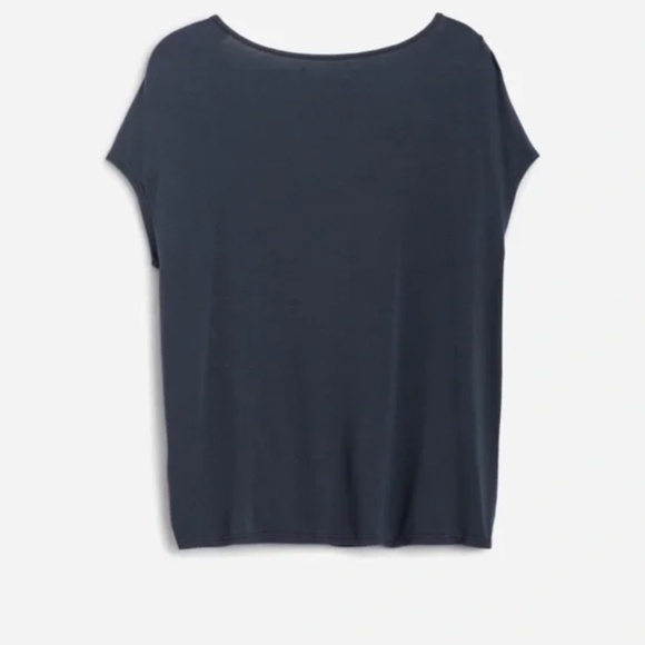 NWT Velvet By Graham And Spencer Andie V Neck Cut Out Tee in Navy XL - Picture 2 of 3